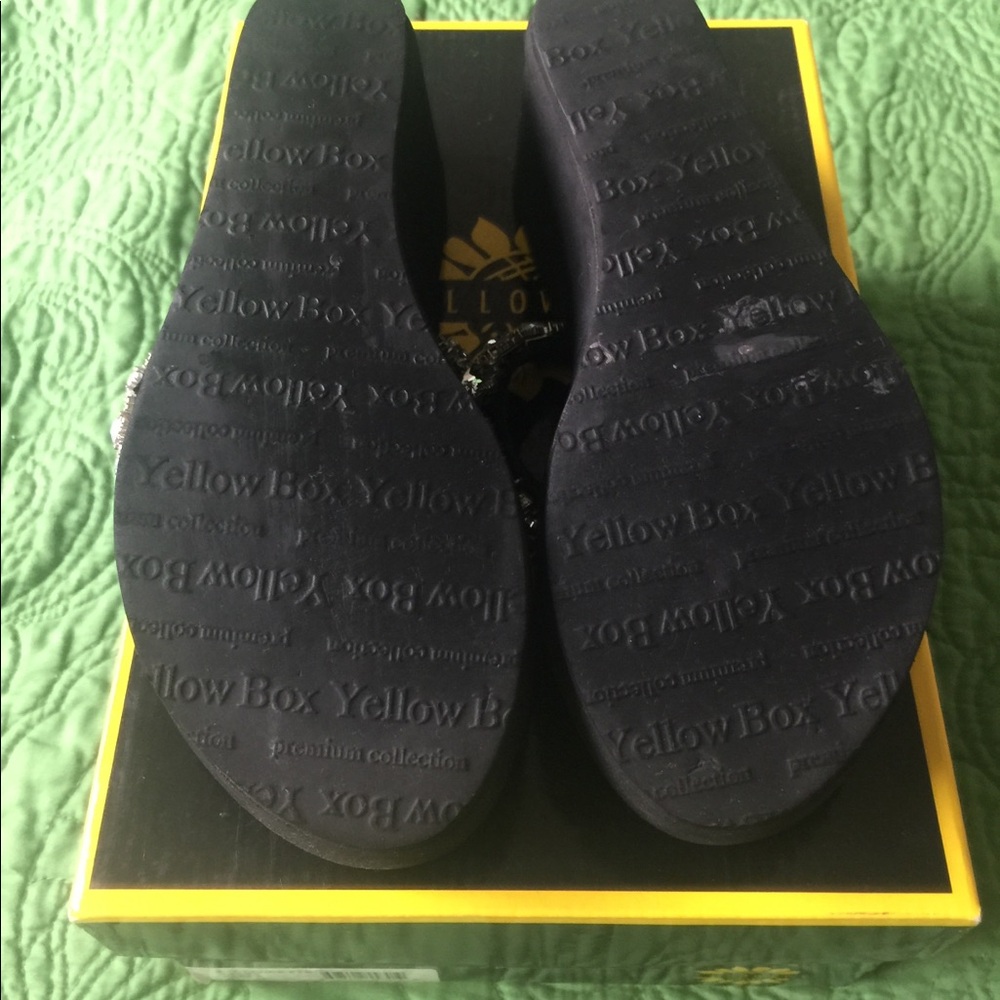 Yellow Box Sandals - Picture 3 of 4